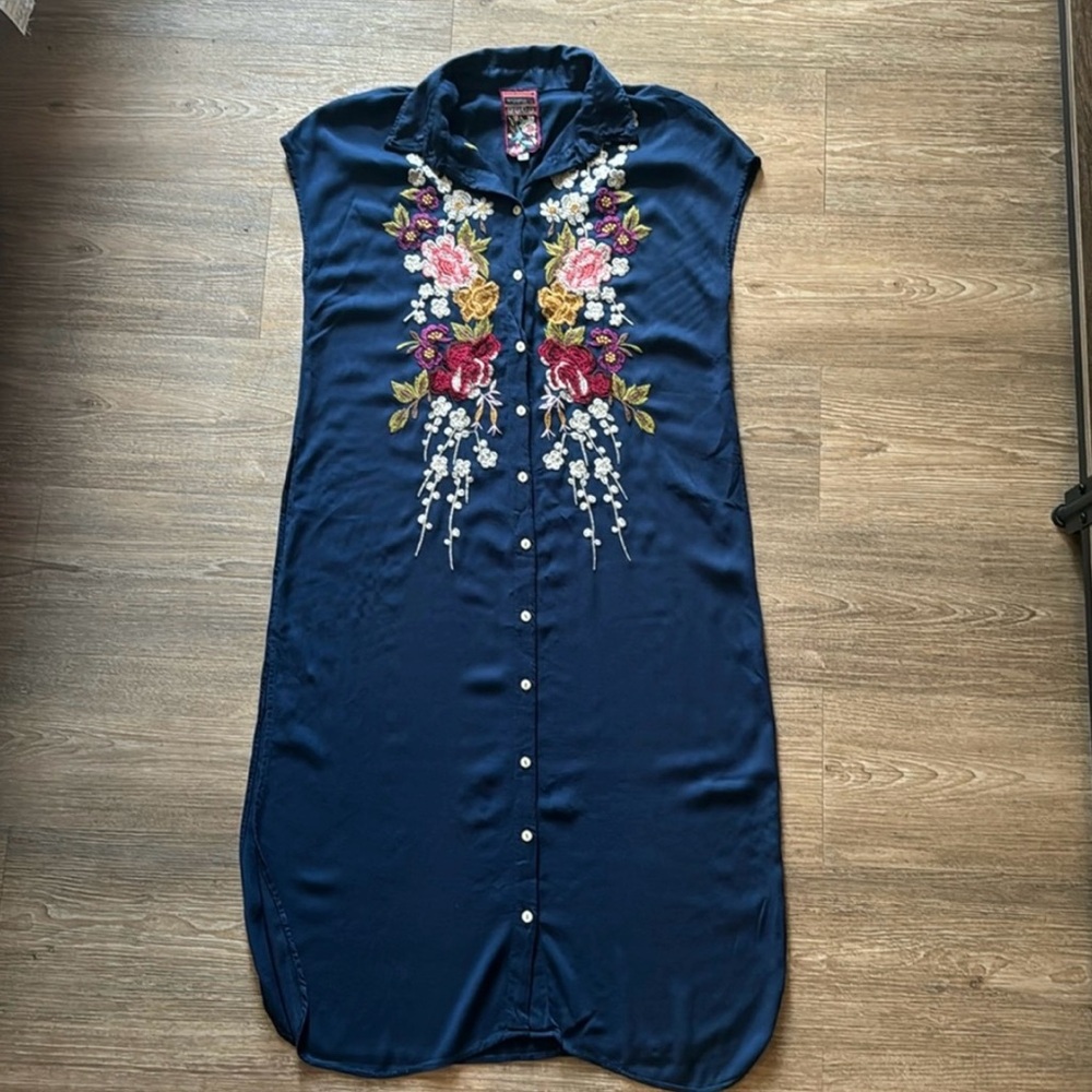 Johnny Was Navy Floral Embroidered Blouse